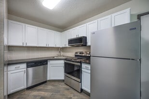 Gopher Commons 1701 in Minneapolis, MN - Building Photo