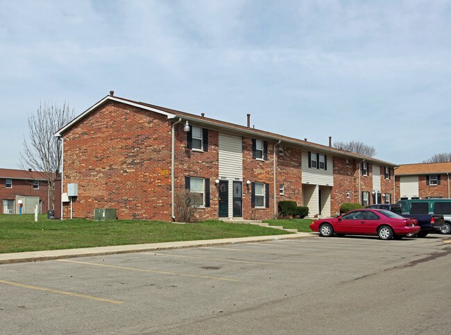 Glenburn Green in Dayton, OH - Building Photo - Building Photo