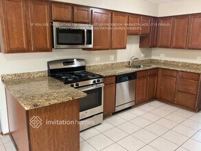 16632 Parkview Ave in Tinley Park, IL - Foto de edificio - Building Photo