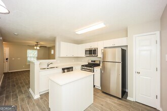 3364 Sable Chase Ln in Atlanta, GA - Building Photo - Building Photo