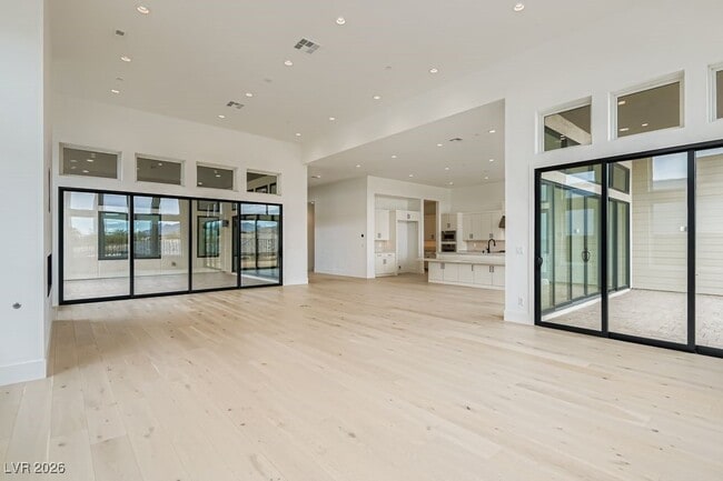 property at 10964 Rossa Peak Ave