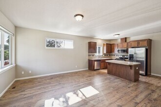 2501 Carson Loop in Forest Grove, OR - Building Photo - Building Photo