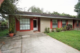 2707 Mayer St in Orlando, FL - Building Photo