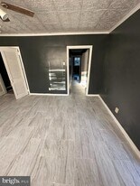 6715 N Carlisle St in Philadelphia, PA - Building Photo