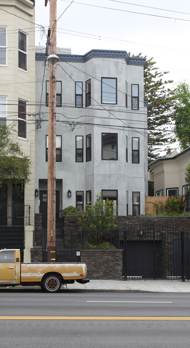 748 S Van Ness Ave in San Francisco, CA - Building Photo - Building Photo