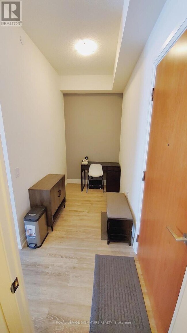 2800 Keele St in Toronto, ON - Building Photo - Building Photo