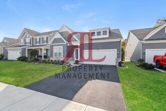 6255 Callisburg Dr in Westerville, OH - Building Photo - Building Photo