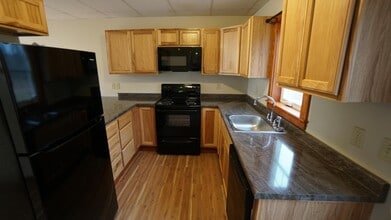 19 Willys Wy in Ellsworth, ME - Building Photo - Building Photo