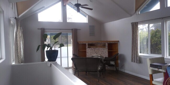 141 Anchorage Ave in Santa Cruz, CA - Building Photo - Building Photo