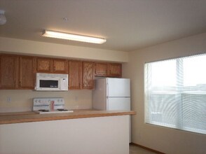 6405 Chapel Hill Blvd in Pasco, WA - Building Photo - Building Photo