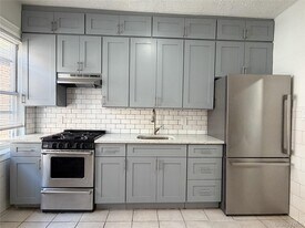 2863 Coddington Ave in Bronx, NY - Building Photo