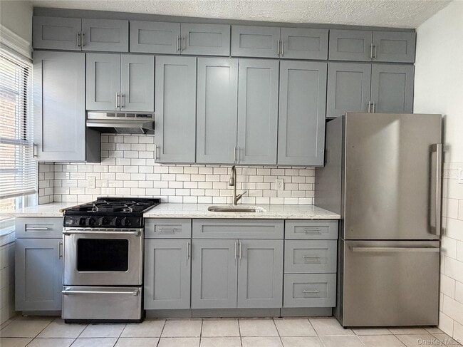 property at 2863 Coddington Ave