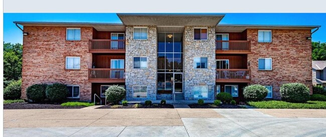 property at 5365 Camelot Dr