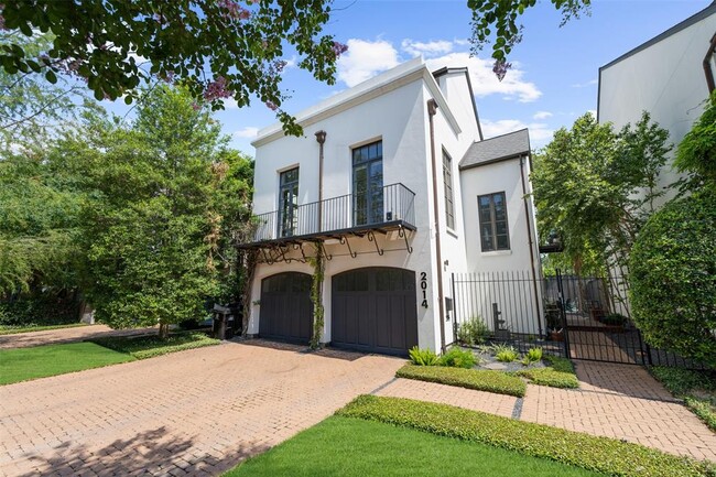 2014 Decatur St in Houston, TX - Foto de edificio - Building Photo