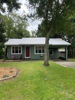 1059 Seminole St in Clermont, FL - Building Photo