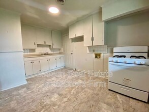 1845 Garden St in Shreveport, LA - Building Photo - Building Photo