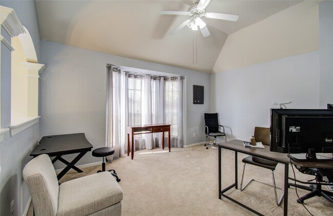 property at 3219 Leila Oaks Dr