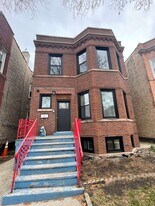 3141 N Ridgeway Ave, Unit 2 in Chicago, IL - Building Photo