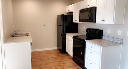2007 Aaron Dr in Lynden, WA - Building Photo - Building Photo