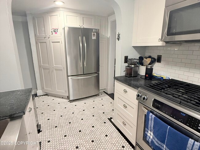 623 Grant St in Ketchikan, AK - Building Photo - Building Photo