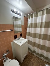 1560 N Prospect Ave in Milwaukee, WI - Building Photo - Building Photo