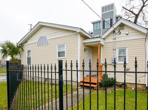 94 Hanover St in Charleston, SC - Building Photo - Building Photo