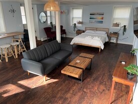 710 Quinnipiac Ave, Unit B in New Haven, CT - Building Photo