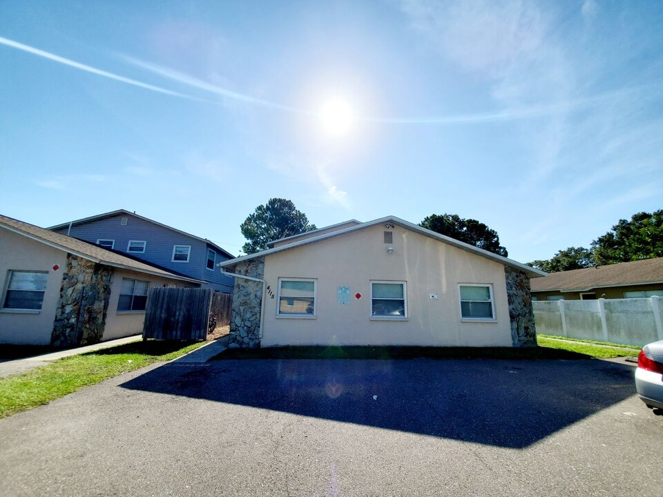 4115 32nd St N-Unit -B in St. Petersburg, FL - Building Photo