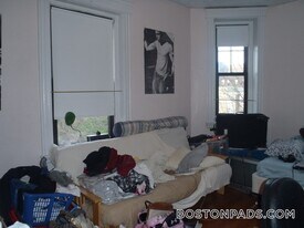 97 St Stephen St, Unit 32 in Boston, MA - Building Photo