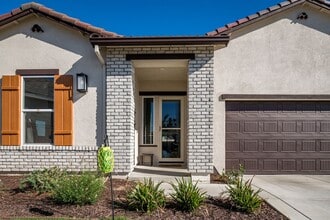 8305 Evans Tree Dr S in Roseville, CA - Building Photo - Building Photo