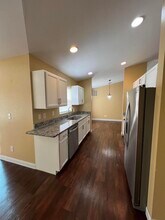216 SE Eyerly Ave in Port St. Lucie, FL - Building Photo - Building Photo