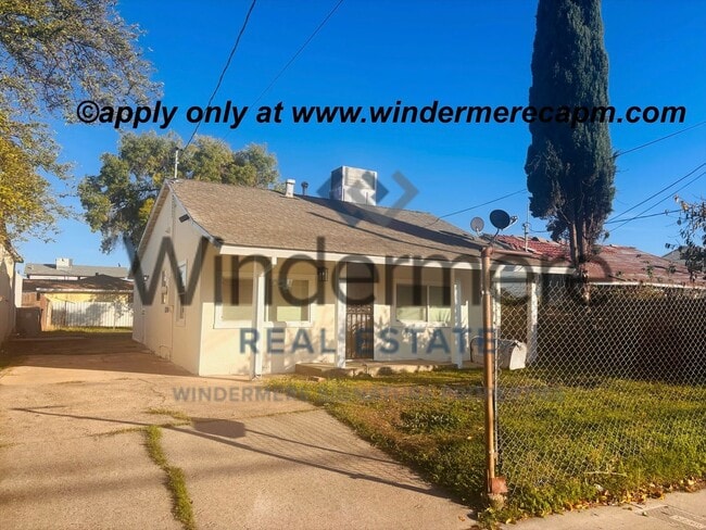 5817 Wilkinson St in Sacramento, CA - Building Photo - Building Photo