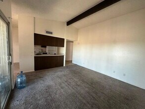 10660 W Concordia Dr in Arizona City, AZ - Building Photo - Building Photo