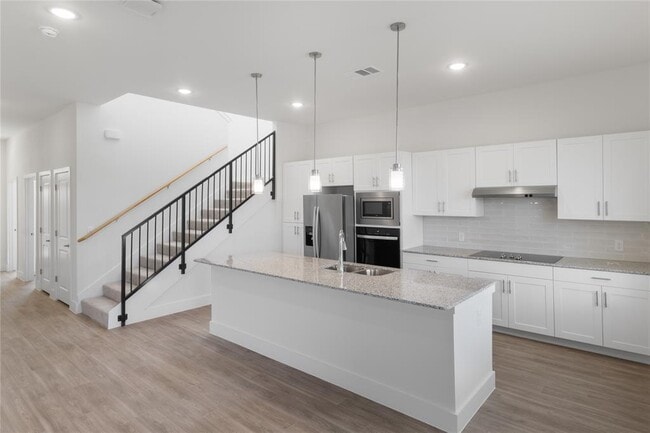 18531 Kyle Seale Pkwy in San Antonio, TX - Building Photo - Building Photo