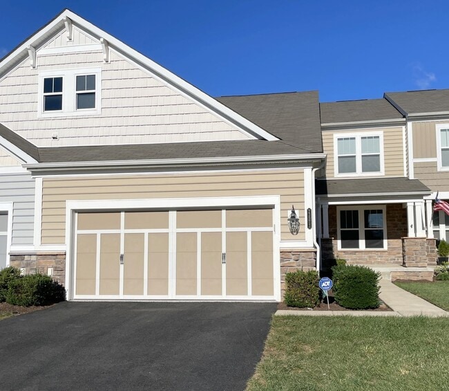 property at 23573 Christina Ridge Sq