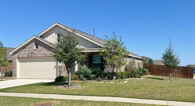 2802 Spring Time Dr in Ennis, TX - Foto de edificio - Building Photo