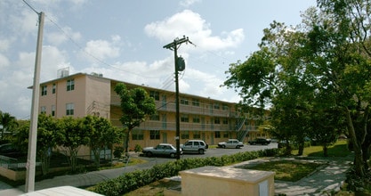 3636 SW 9th St in Miami, FL - Building Photo - Building Photo