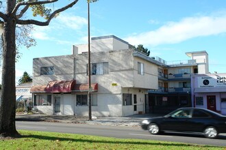 1732 San Pablo Ave in Berkeley, CA - Building Photo - Building Photo