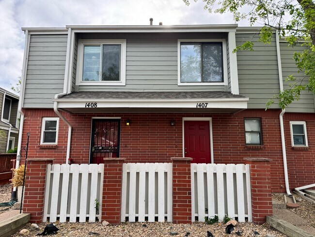 7474 E Arkansas Ave in Denver, CO - Building Photo - Building Photo