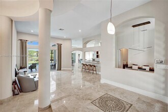 394 Mallard Ln in Weston, FL - Building Photo - Building Photo