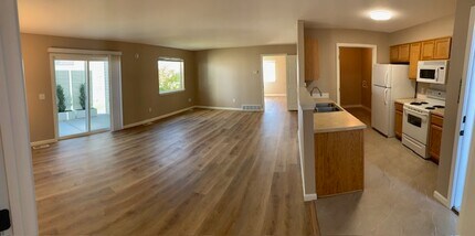 712 Oakmont Rd in Billings, MT - Foto de edificio - Building Photo