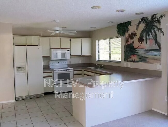 17364 Sabrina Cir in Port Charlotte, FL - Building Photo - Building Photo