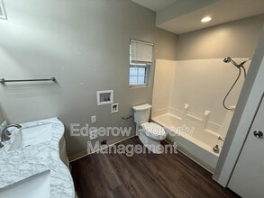 1252 Broadway Ave NW in Grand Rapids, MI - Building Photo - Building Photo