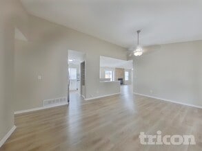 21490 E Aberdeen Dr in Centennial, CO - Building Photo - Building Photo