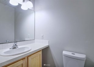 1 Tumbling Water Dr in Bellingham, WA - Building Photo - Building Photo