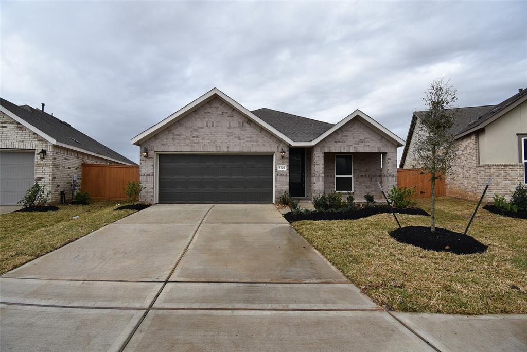 6303 Seaton Dr in Katy, TX - Building Photo