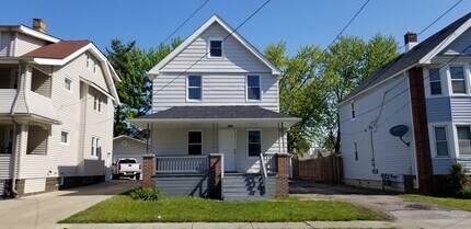 2302 Hood Ave in Cleveland, OH - Building Photo - Building Photo