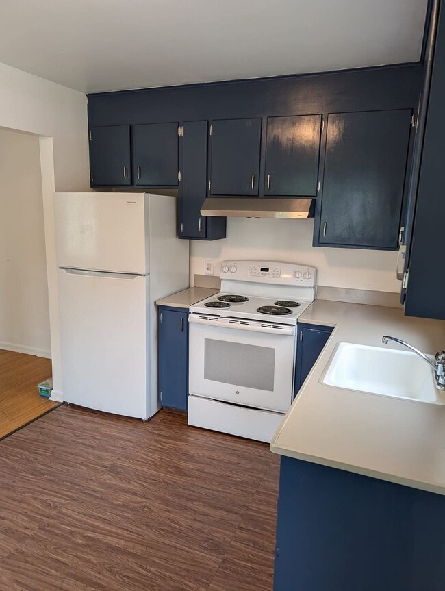 7224 4th Section Rd in Brockport, NY - Foto de edificio - Building Photo