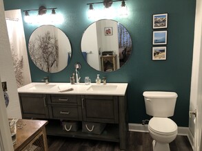 8105 E 11th Ave, Unit 3c in Denver, CO - Building Photo - Building Photo