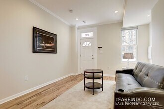 231 K St NE in Washington, DC - Building Photo - Building Photo